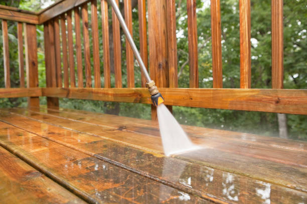 Why Choose Our Certified Pressure Washing Experts for Your Project Needs in Cleveland Heights, OH?